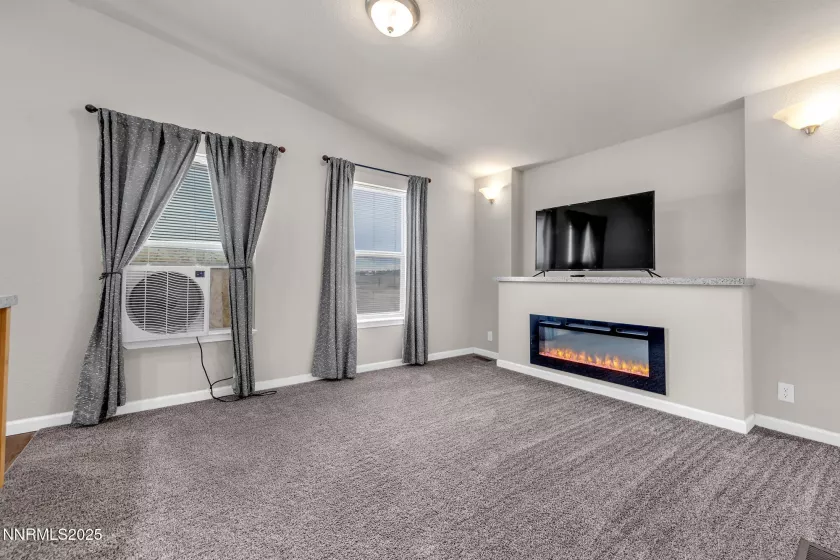 33 Cliff Banks, Lovelock, Nevada 89419, 3 Bedrooms Bedrooms, ,2 BathroomsBathrooms,Residential,Residential,Cliff Banks,250053558