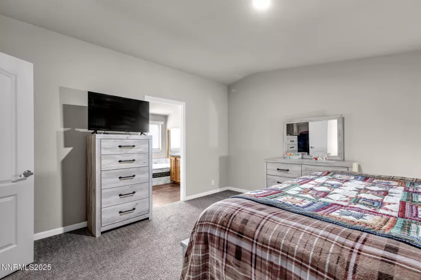 33 Cliff Banks, Lovelock, Nevada 89419, 3 Bedrooms Bedrooms, ,2 BathroomsBathrooms,Residential,Residential,Cliff Banks,250053558