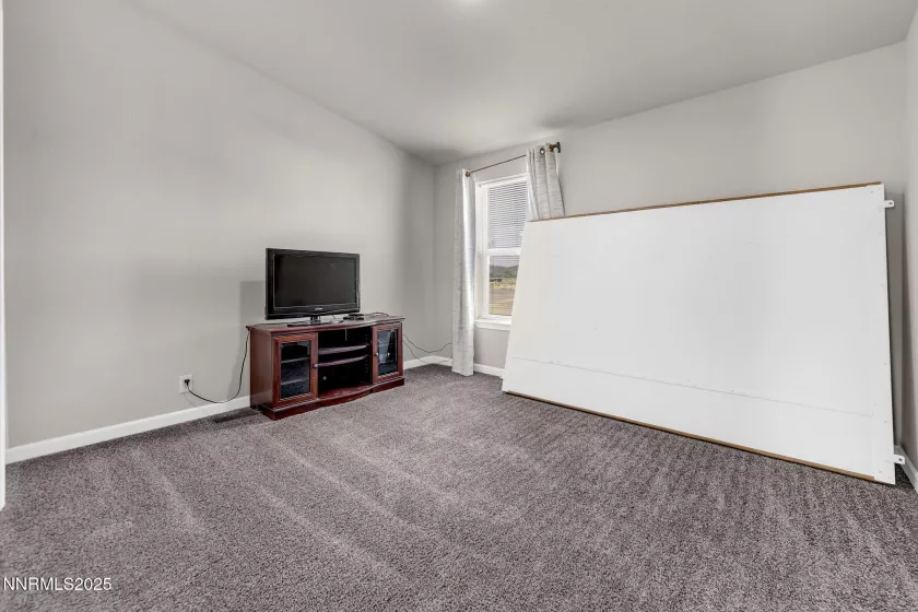 33 Cliff Banks, Lovelock, Nevada 89419, 3 Bedrooms Bedrooms, ,2 BathroomsBathrooms,Residential,Residential,Cliff Banks,250053558