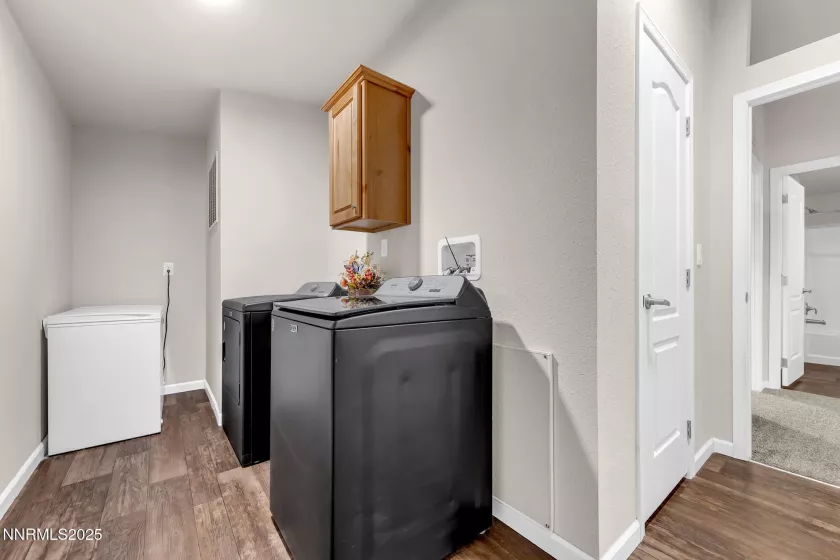 33 Cliff Banks, Lovelock, Nevada 89419, 3 Bedrooms Bedrooms, ,2 BathroomsBathrooms,Residential,Residential,Cliff Banks,250053558