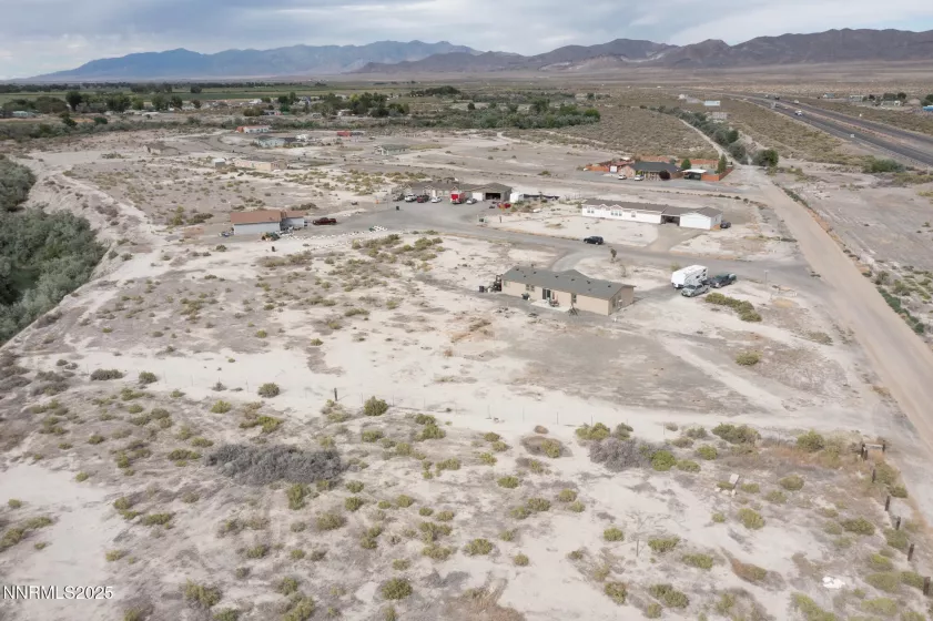 33 Cliff Banks, Lovelock, Nevada 89419, 3 Bedrooms Bedrooms, ,2 BathroomsBathrooms,Residential,Residential,Cliff Banks,250053558