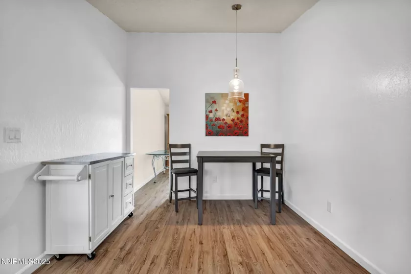 3324 Danville, Sparks, Nevada 89434, 4 Bedrooms Bedrooms, ,2 BathroomsBathrooms,Residential,Residential,Danville,250053560
