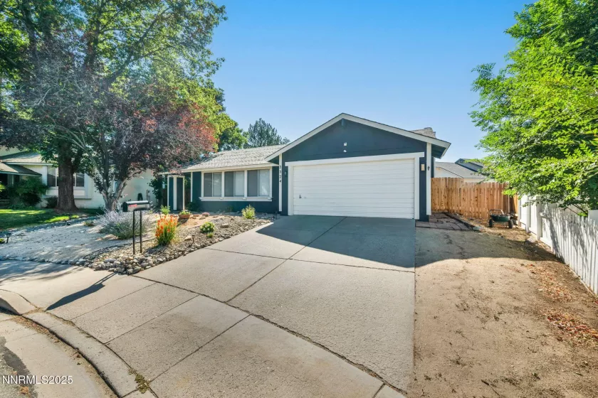 3324 Danville, Sparks, Nevada 89434, 4 Bedrooms Bedrooms, ,2 BathroomsBathrooms,Residential,Residential,Danville,250053560
