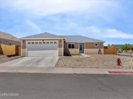 4582 Langdon, Fernley, Nevada 89408, 4 Bedrooms Bedrooms, ,2 BathroomsBathrooms,Residential,Residential,Langdon,250053564