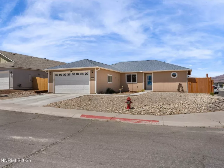 4582 Langdon, Fernley, Nevada 89408, 4 Bedrooms Bedrooms, ,2 BathroomsBathrooms,Residential,Residential,Langdon,250053564