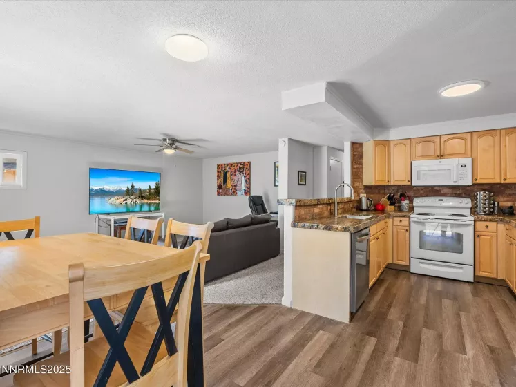 11165 White Sage, Reno, Nevada 89506, 3 Bedrooms Bedrooms, ,2 BathroomsBathrooms,Residential,Residential,White Sage,250053567