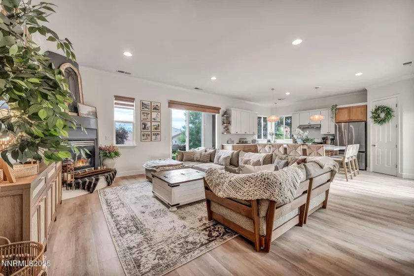 1640 Whisper Rock, Reno, Nevada 89523, 4 Bedrooms Bedrooms, ,3 BathroomsBathrooms,Residential,Residential,Whisper Rock,250053568