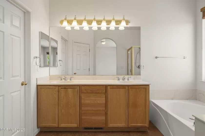 2585 Anqua, Sparks, Nevada 89434, 3 Bedrooms Bedrooms, ,3 BathroomsBathrooms,Residential,Residential,Anqua,250053571