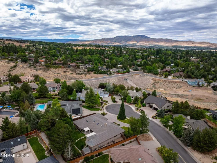 2270 Applewood, Reno, Nevada 89509, 4 Bedrooms Bedrooms, ,5 BathroomsBathrooms,Residential,Residential,Applewood,250053573