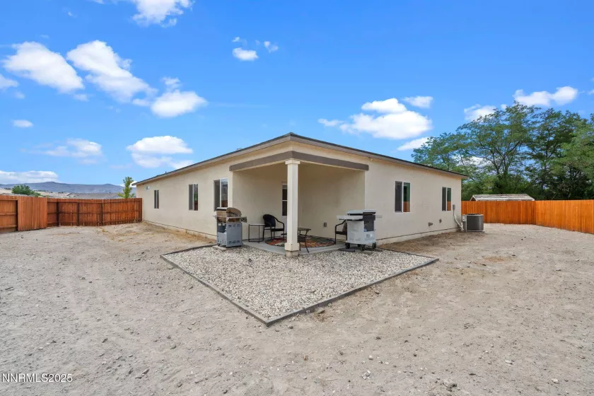 2605 Emerson, Fernley, Nevada 89408, 4 Bedrooms Bedrooms, ,2 BathroomsBathrooms,Residential,Residential,Emerson,250053575