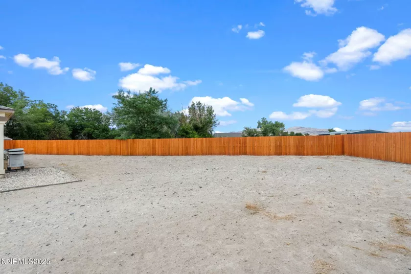 2605 Emerson, Fernley, Nevada 89408, 4 Bedrooms Bedrooms, ,2 BathroomsBathrooms,Residential,Residential,Emerson,250053575