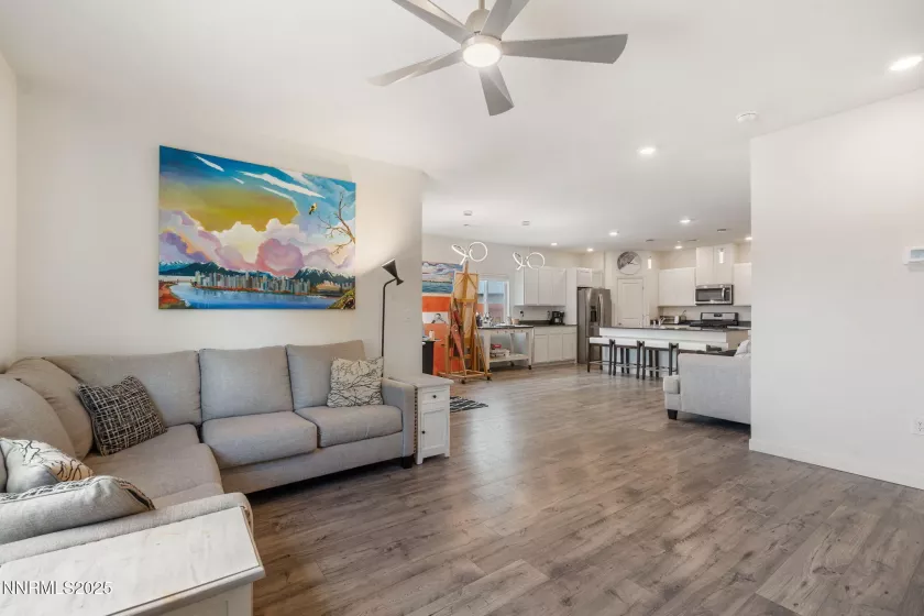 2605 Emerson, Fernley, Nevada 89408, 4 Bedrooms Bedrooms, ,2 BathroomsBathrooms,Residential,Residential,Emerson,250053575