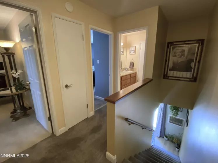 165 Smithridge, Reno, Nevada 89502, 2 Bedrooms Bedrooms, ,2 BathroomsBathrooms,Residential,Residential,Smithridge,250053578