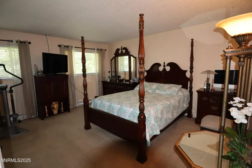 165 Smithridge, Reno, Nevada 89502, 2 Bedrooms Bedrooms, ,2 BathroomsBathrooms,Residential,Residential,Smithridge,250053578