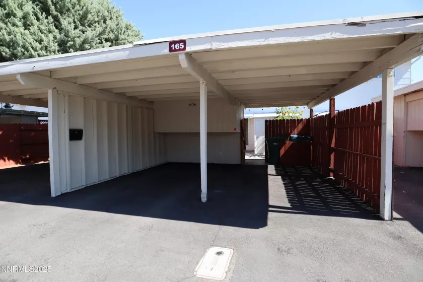 165 Smithridge, Reno, Nevada 89502, 2 Bedrooms Bedrooms, ,2 BathroomsBathrooms,Residential,Residential,Smithridge,250053578