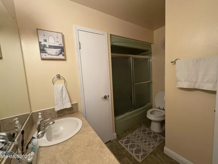 165 Smithridge, Reno, Nevada 89502, 2 Bedrooms Bedrooms, ,2 BathroomsBathrooms,Residential,Residential,Smithridge,250053578
