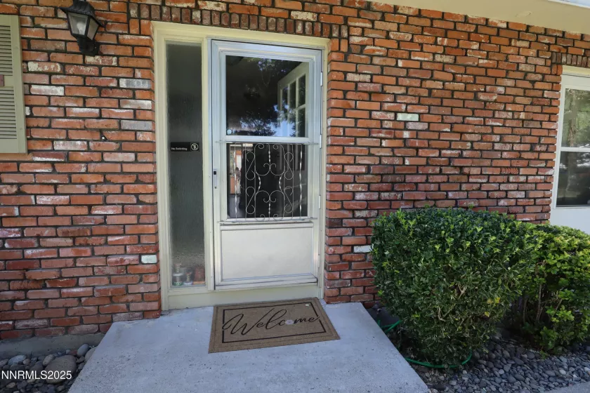 165 Smithridge, Reno, Nevada 89502, 2 Bedrooms Bedrooms, ,2 BathroomsBathrooms,Residential,Residential,Smithridge,250053578