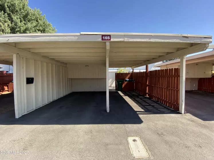 165 Smithridge, Reno, Nevada 89502, 2 Bedrooms Bedrooms, ,2 BathroomsBathrooms,Residential,Residential,Smithridge,250053578