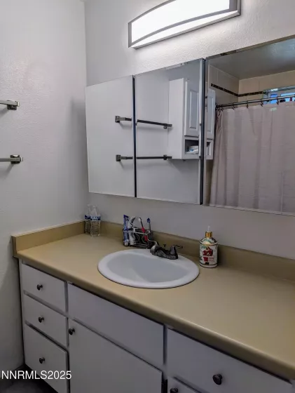 707 Addler, Gardnerville, Nevada 89460, 3 Bedrooms Bedrooms, ,2 BathroomsBathrooms,Residential,Residential,Addler,250053581