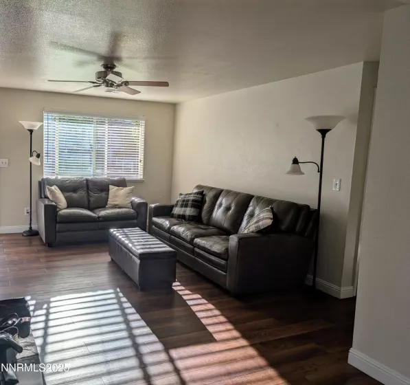 707 Addler, Gardnerville, Nevada 89460, 3 Bedrooms Bedrooms, ,2 BathroomsBathrooms,Residential,Residential,Addler,250053581