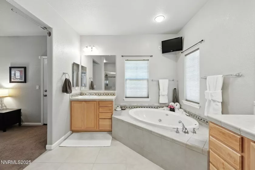 2175 Alamo Square, Reno, Nevada 89509, 3 Bedrooms Bedrooms, ,4 BathroomsBathrooms,Residential,Residential,Alamo Square,250053563