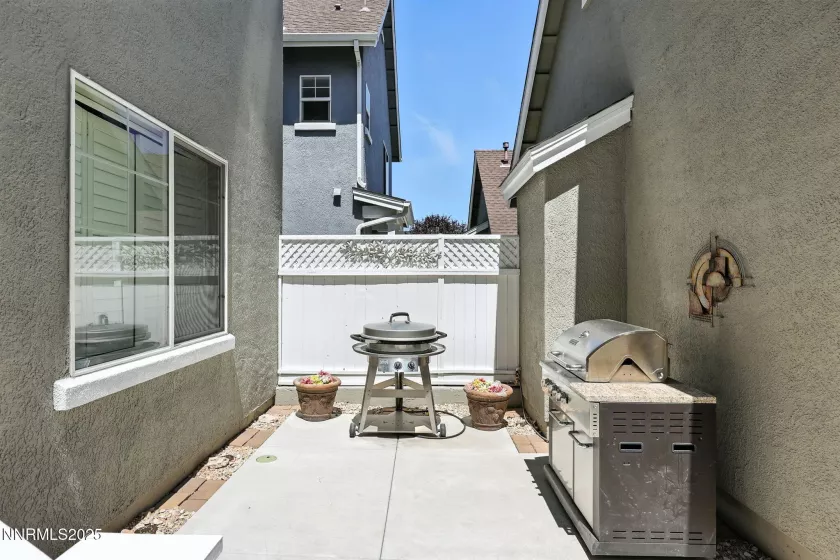 2175 Alamo Square, Reno, Nevada 89509, 3 Bedrooms Bedrooms, ,4 BathroomsBathrooms,Residential,Residential,Alamo Square,250053563
