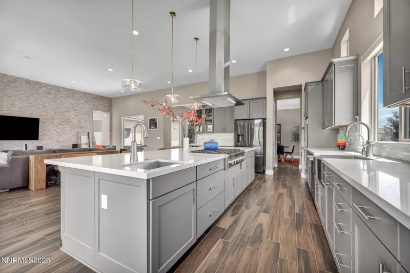 13345 Travertine, Reno, Nevada 89511, 3 Bedrooms Bedrooms, ,4 BathroomsBathrooms,Residential,Residential,Travertine,250053588