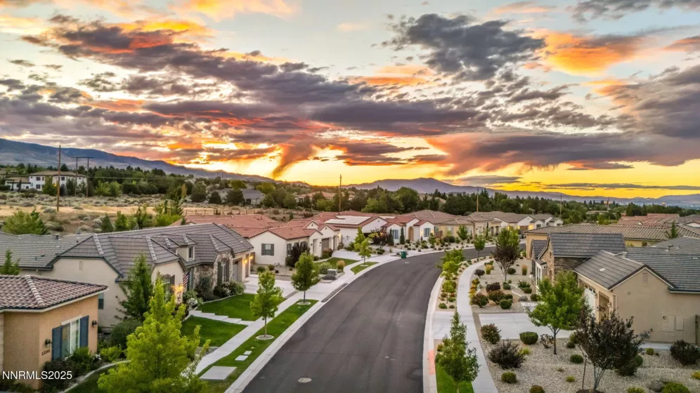 13345 Travertine, Reno, Nevada 89511, 3 Bedrooms Bedrooms, ,4 BathroomsBathrooms,Residential,Residential,Travertine,250053588