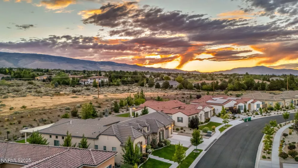 13345 Travertine, Reno, Nevada 89511, 3 Bedrooms Bedrooms, ,4 BathroomsBathrooms,Residential,Residential,Travertine,250053588