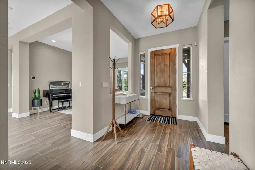 13345 Travertine, Reno, Nevada 89511, 3 Bedrooms Bedrooms, ,4 BathroomsBathrooms,Residential,Residential,Travertine,250053588