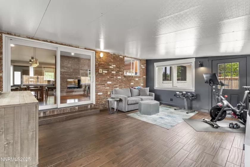 1530 Romero, Reno, Nevada 89509, 3 Bedrooms Bedrooms, ,2 BathroomsBathrooms,Residential,Residential,Romero,250053590