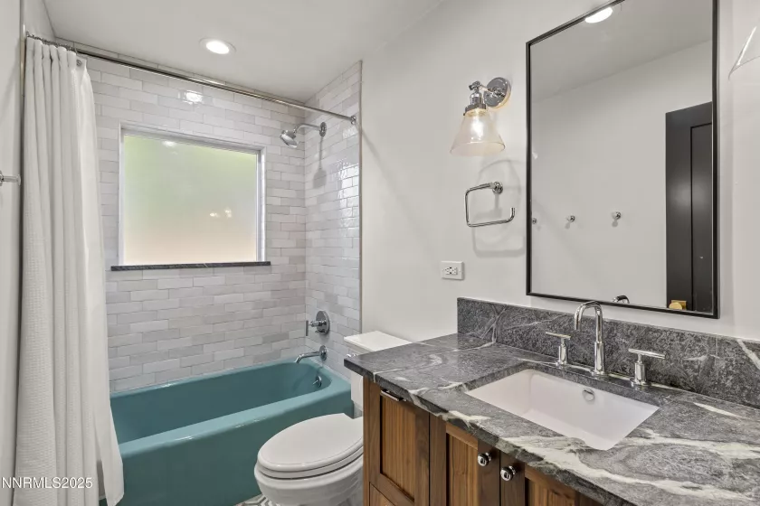 1530 Romero, Reno, Nevada 89509, 3 Bedrooms Bedrooms, ,2 BathroomsBathrooms,Residential,Residential,Romero,250053590