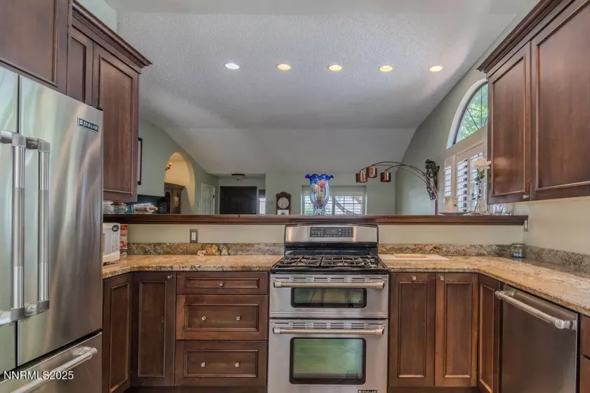 5276 Santa Rosa, Sparks, Nevada 89436, 4 Bedrooms Bedrooms, ,2 BathroomsBathrooms,Residential,Residential,Santa Rosa,250053591