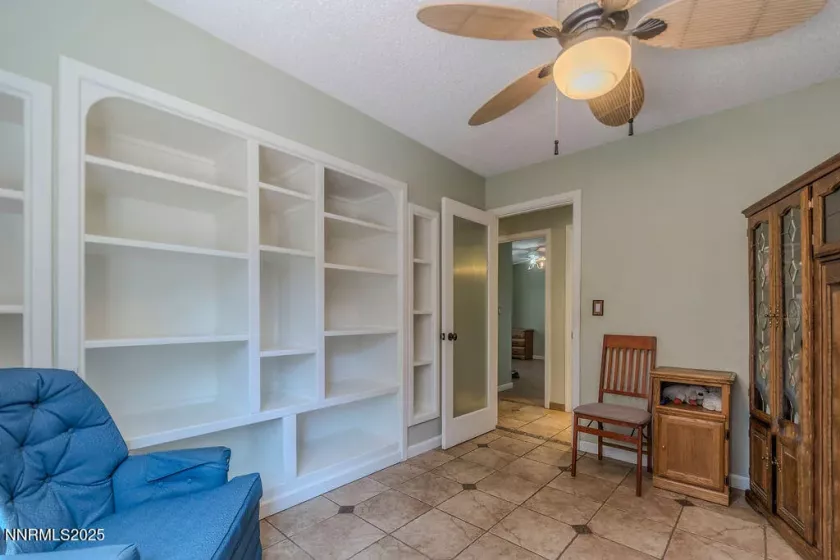5276 Santa Rosa, Sparks, Nevada 89436, 4 Bedrooms Bedrooms, ,2 BathroomsBathrooms,Residential,Residential,Santa Rosa,250053591