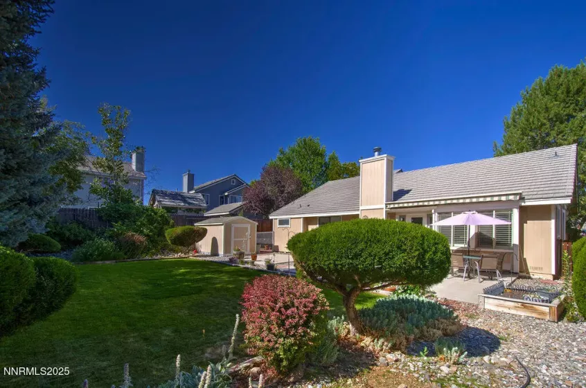 5276 Santa Rosa, Sparks, Nevada 89436, 4 Bedrooms Bedrooms, ,2 BathroomsBathrooms,Residential,Residential,Santa Rosa,250053591