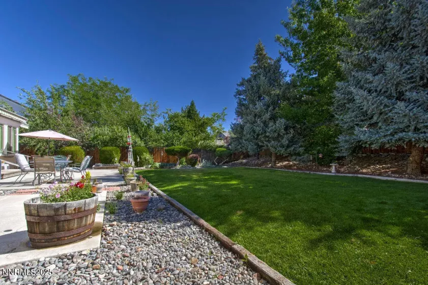 5276 Santa Rosa, Sparks, Nevada 89436, 4 Bedrooms Bedrooms, ,2 BathroomsBathrooms,Residential,Residential,Santa Rosa,250053591