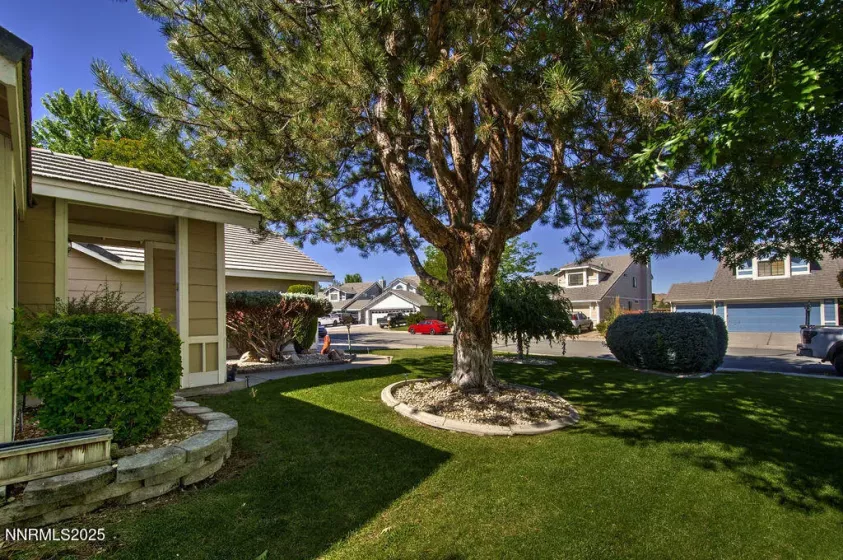 5276 Santa Rosa, Sparks, Nevada 89436, 4 Bedrooms Bedrooms, ,2 BathroomsBathrooms,Residential,Residential,Santa Rosa,250053591