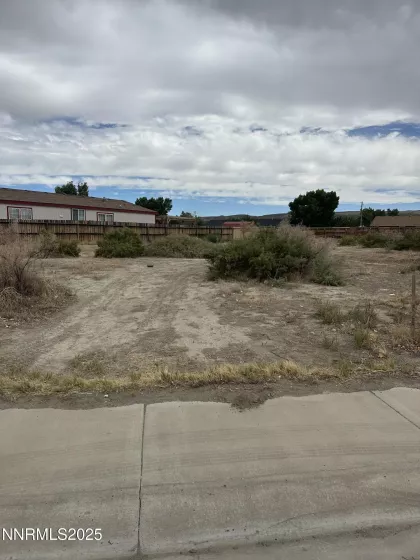 675 Warren, Fernley, Nevada 89408, ,Land,Residential,Warren,250053592