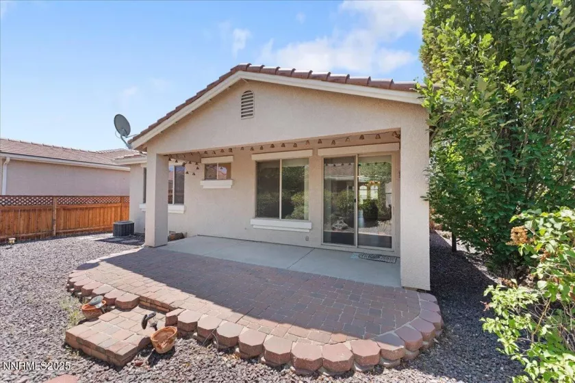 1860 Medolla, Sparks, Nevada 89434, 2 Bedrooms Bedrooms, ,2 BathroomsBathrooms,Residential,Residential,Medolla,250053594