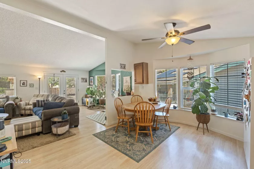 269 Rue De La Fauve, Sparks, Nevada 89434, 3 Bedrooms Bedrooms, ,2 BathroomsBathrooms,Residential,Residential,Rue De La Fauve,250053596