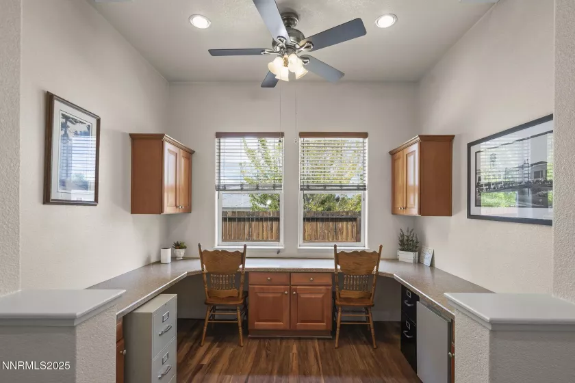4541 Silian, Sparks, Nevada 89436, 5 Bedrooms Bedrooms, ,3 BathroomsBathrooms,Residential,Residential,Silian,250053597