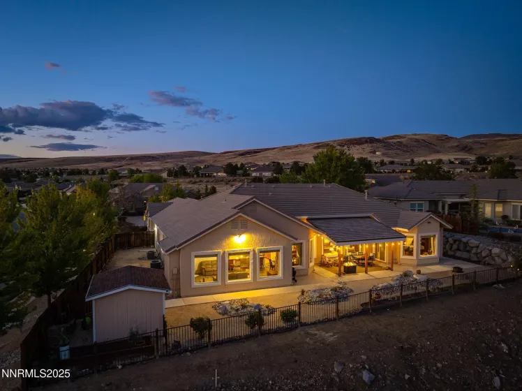 4541 Silian, Sparks, Nevada 89436, 5 Bedrooms Bedrooms, ,3 BathroomsBathrooms,Residential,Residential,Silian,250053597