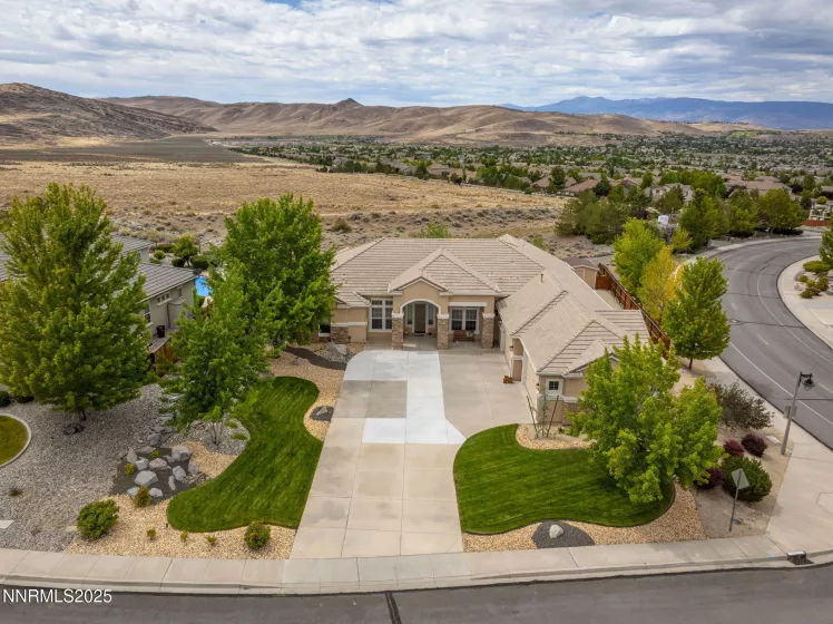 4541 Silian, Sparks, Nevada 89436, 5 Bedrooms Bedrooms, ,3 BathroomsBathrooms,Residential,Residential,Silian,250053597