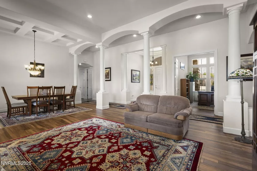 4541 Silian, Sparks, Nevada 89436, 5 Bedrooms Bedrooms, ,3 BathroomsBathrooms,Residential,Residential,Silian,250053597