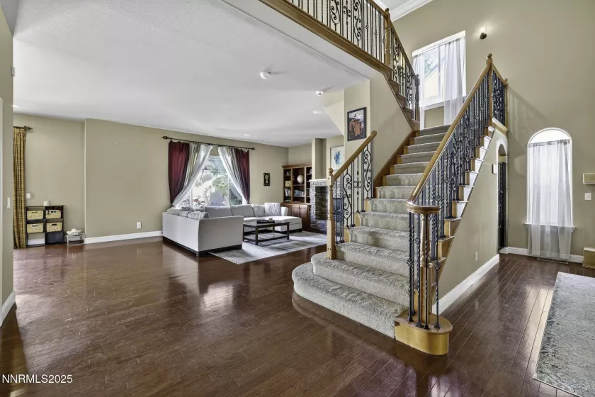 1744 Cloud Peak, Sparks, Nevada 89436, 3 Bedrooms Bedrooms, ,3 BathroomsBathrooms,Residential,Residential,Cloud Peak,250053599