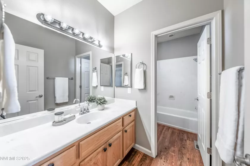 995 Lasso, Fernley, Nevada 89408, 3 Bedrooms Bedrooms, ,2 BathroomsBathrooms,Residential,Residential,Lasso,250053600
