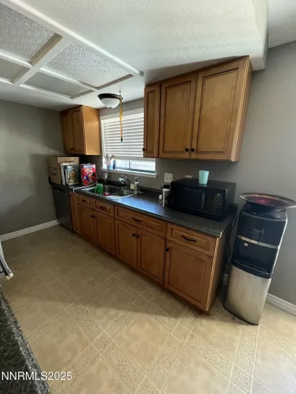 743 Lyell, Gardnerville, Nevada 89460, 3 Bedrooms Bedrooms, ,2 BathroomsBathrooms,Residential,Residential,Lyell,250053601