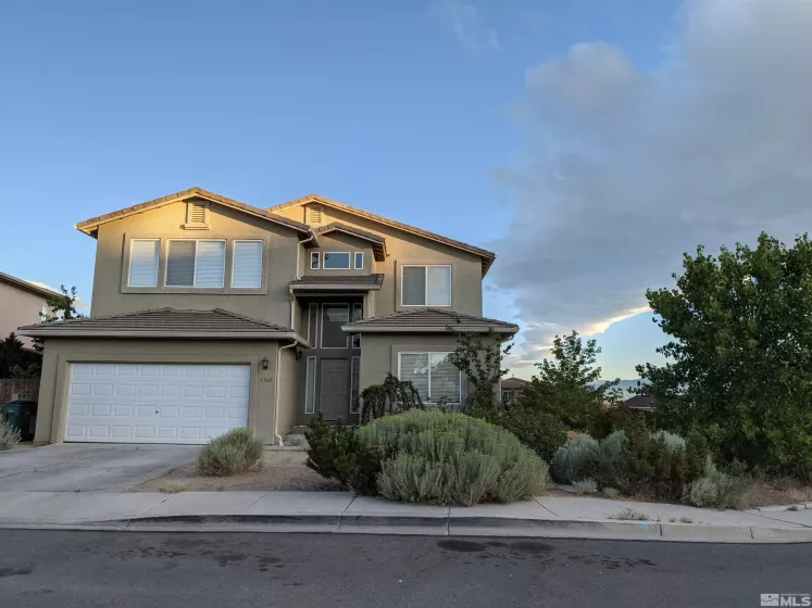 3202 Bentgrass, Sparks, Nevada 89431, 4 Bedrooms Bedrooms, ,3 BathroomsBathrooms,Residential Lease,Manufactured,Bentgrass,250053604