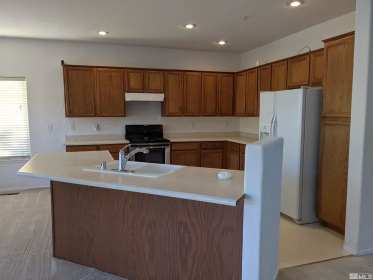 3202 Bentgrass, Sparks, Nevada 89431, 4 Bedrooms Bedrooms, ,3 BathroomsBathrooms,Residential Lease,Manufactured,Bentgrass,250053604