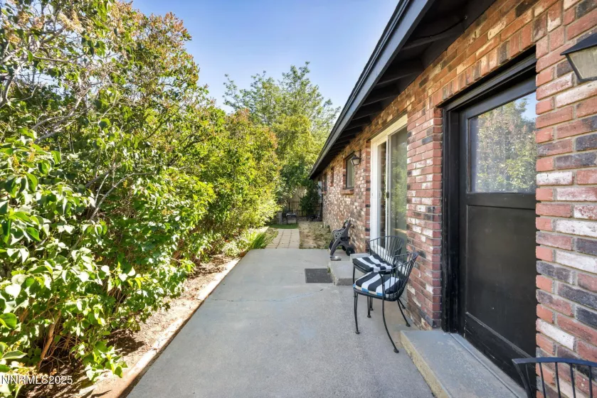 734 and 732 Sean, Carson City, Nevada 89701, ,Residential Income,Residential,Sean,250053606